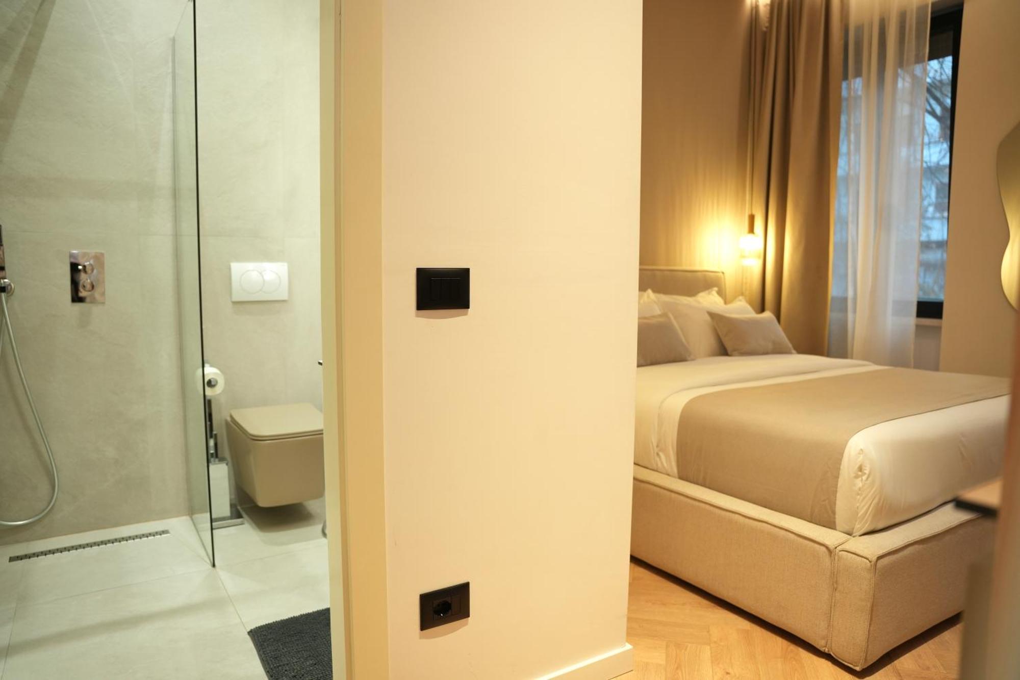 Nea Deluxe Apart-Hotel Тирана Экстерьер фото